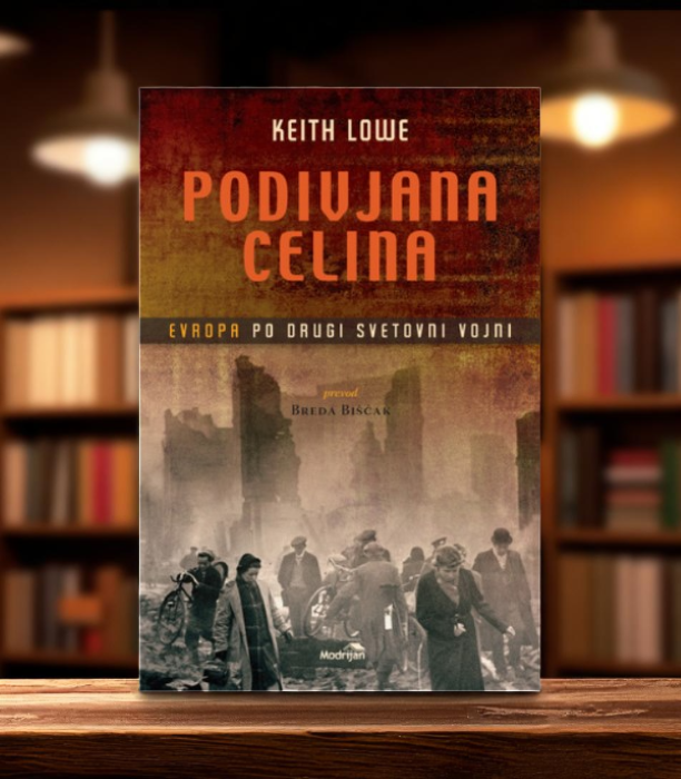 recenzija knjige Podivjana celina